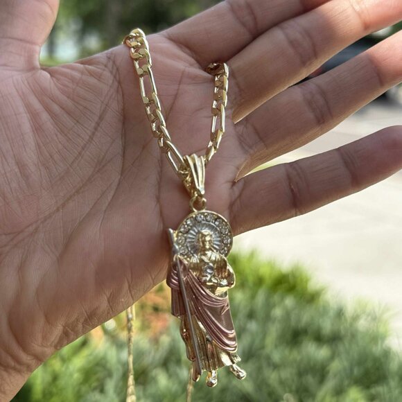 St Jude Thaddeus Pendant Necklace 14K Gold Plated Religious Piece Figaro 18x4mm - Picture 3 of 5